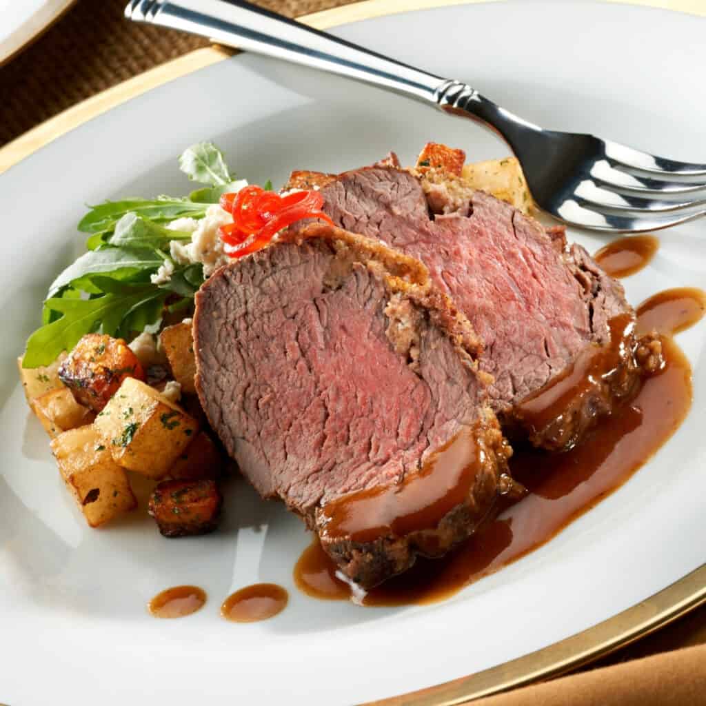 Tenderloin Steak Chateaubriand with Chateau Potatoes Recipe Image