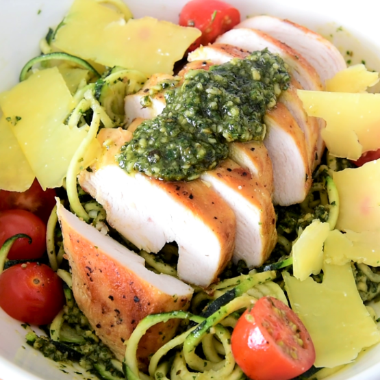 Chicken Pesto Zoodles Image
